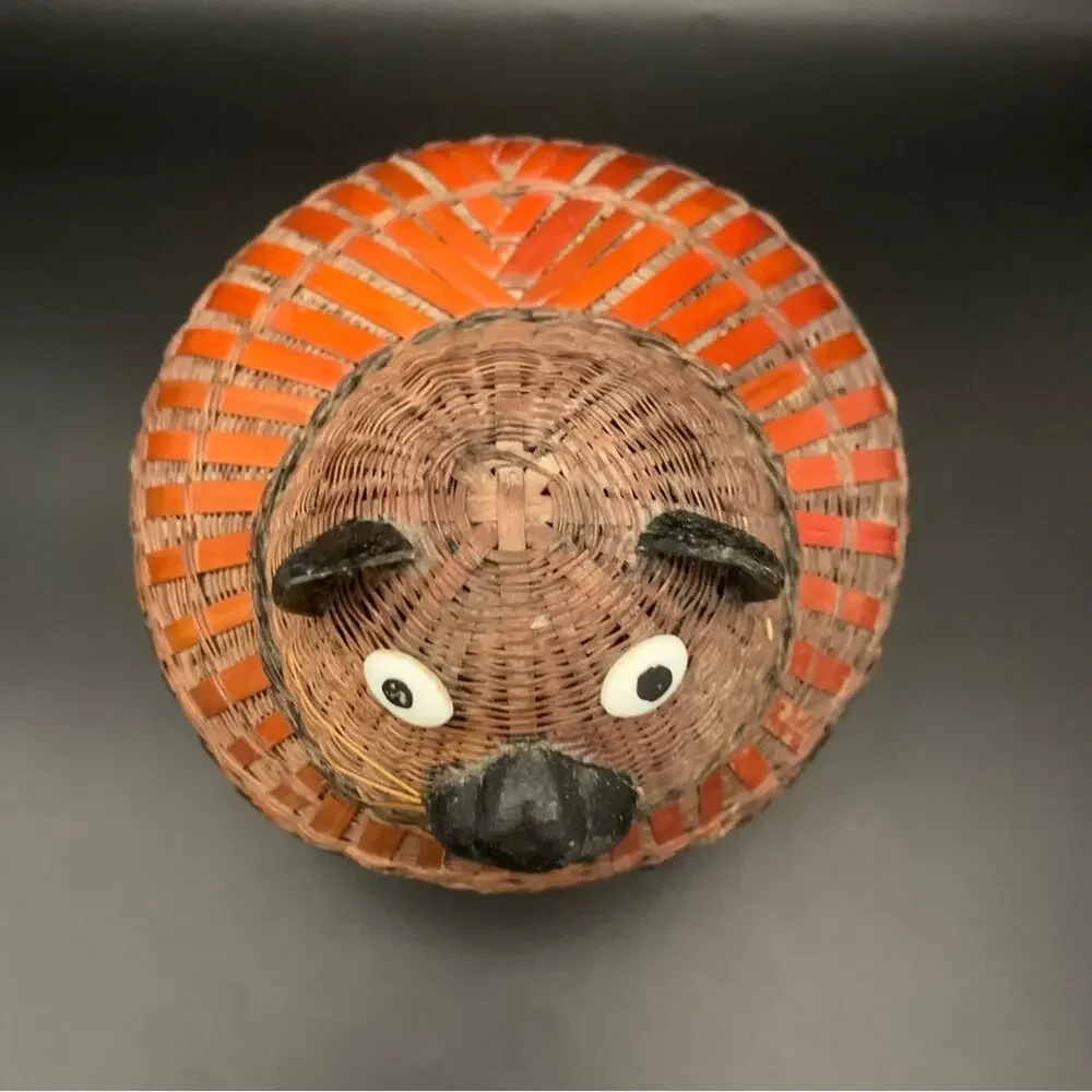Vintage Chinese Cat Basket